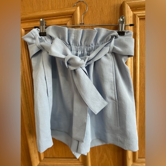 Aritzia Pants - Aritzia Wilfred Paperbag Shorts Heatwave Blue Size 4